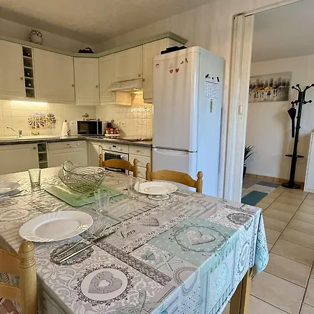 Bel Climatisé Avec Grande Terrasse Proche Port - Gn250-073 Apartamento *